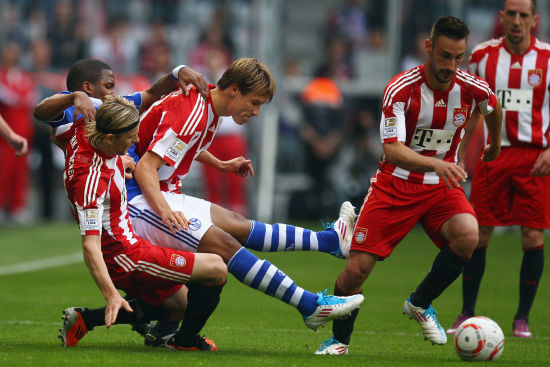 记者：拜仁将于明年一月开始与凯恩谈续约（消息称，拜仁将于明年1月启动与凯恩的续约谈判）