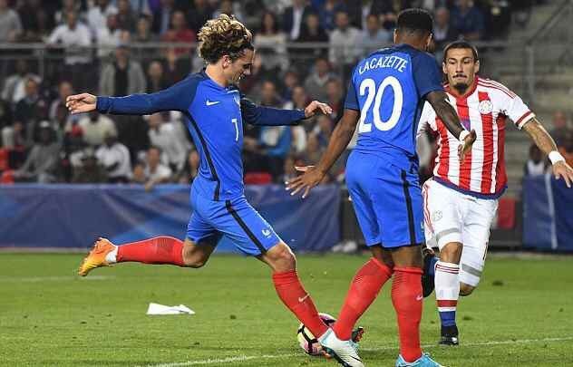 科斯塔库塔：点球毫无逻辑，这么吹一个半场能吹17、18个点球（科斯塔库塔：这种点球判罚毫无道理，按这标准半场能判十七八个点球）