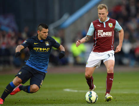 铁树开花，拜仁后卫约纳坦-塔斩获欧冠生涯首球（拜仁后卫约纳坦-塔收获欧冠生涯处子球）